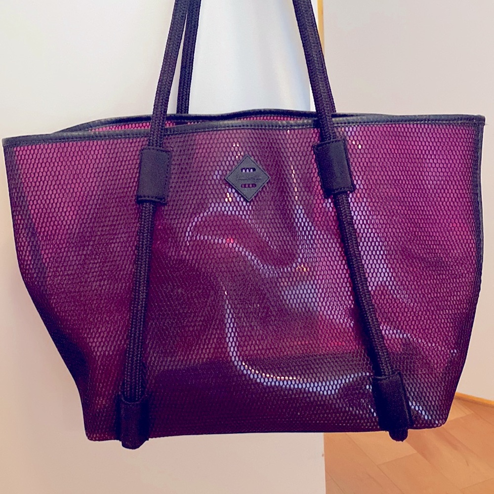 Kendall and Kylie Tote bag